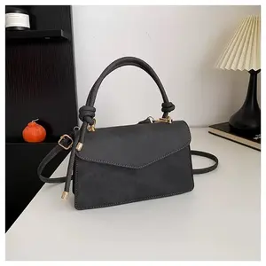 Women Handbag with Knot Handle and Tassel Detail for Stylish Everyday Use shoulder bag