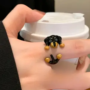 1 cute dachshund ring - fun black and yellow design, fashionable women's accessories, versatile and suitable for many outfits