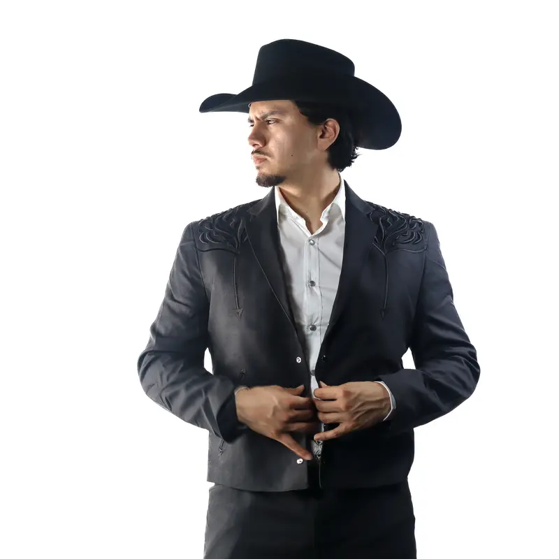 Traje Caporal Toledo Negro Bordado Hojas