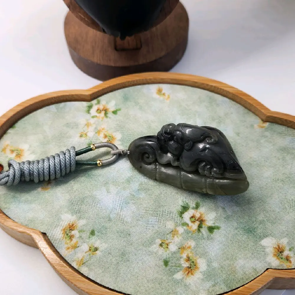 jade necklace