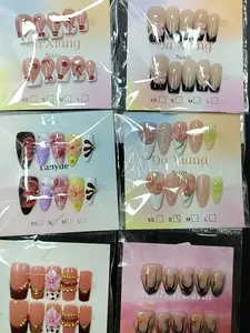 Cathy(12513)gc.30$ got 15 pairs with different style.