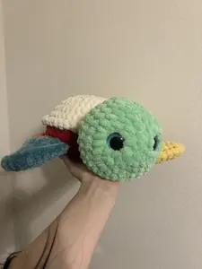 Crocheted Retro Sea Turtle Biggy