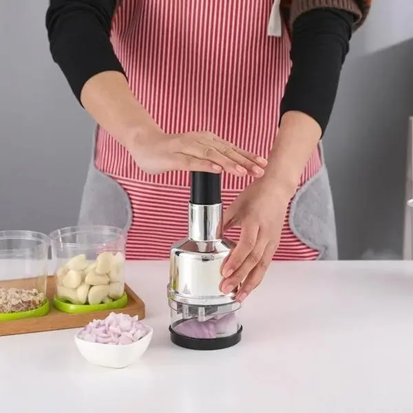 Multifunction Vegetable Shopper- Fast Onion & Garlic Cutter