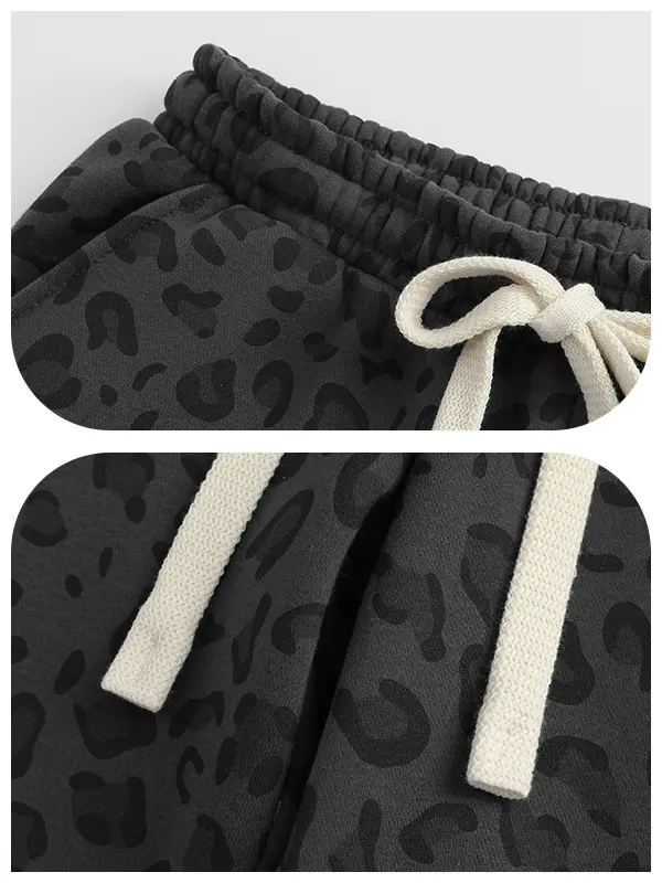 Unisex leopard-print casual trousers with side pockets, lightweight and breathable soft fabric, loose comfortable casual sweatpants, ideal for daily wear and all-year running