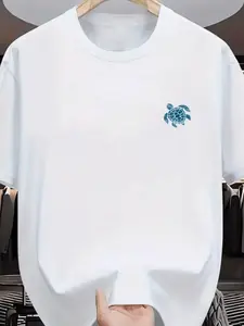 Men'S Casual Short-Sleeve T-Shirt - Summer Breathable Round-Neck Tee, Featuring a Trendy 'Turtle' Graphic Print, Machine Washable, Regular Fit Suitable for Casual Wear, Perfect for Summer Outings