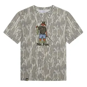 Mossy Oak Mr Fox Bass Bottomland T-Shirt, Fishing Graphic Tee, Lake River Outfit, Outdoor Adventure Apparel Style