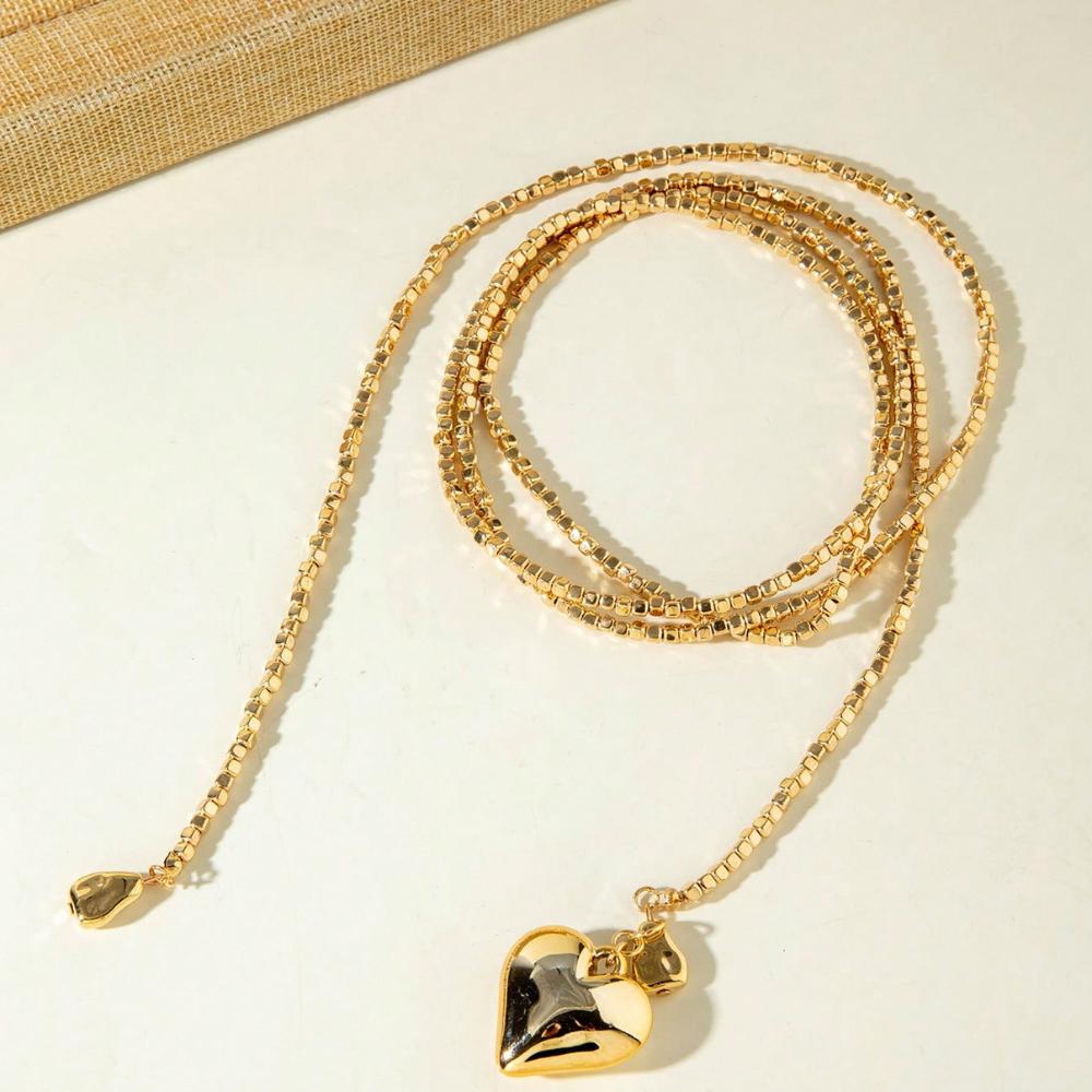 Trendy Irregular Heart Pendant Necklace with Crystal & Pearl Detail – Long Chain Style for Travel, Streetwear & Romantic Gift