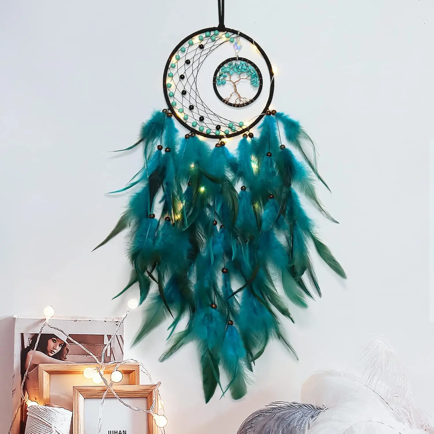 LED Dream Catcher Light Up Tree of Life Dreamcatcher with   Stone Handmade  Wall Hanging for Bedroom Bohemian Home Decor Wedding Ornament Craft  (Blue&Green)
