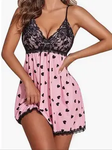 Women's Chic Sweetheart Lace Spaghetti Strap Dress, V-Neck Heart Pattern Design, Soft Fabric Sleepwear Loungewear Set (includes Underwear)
