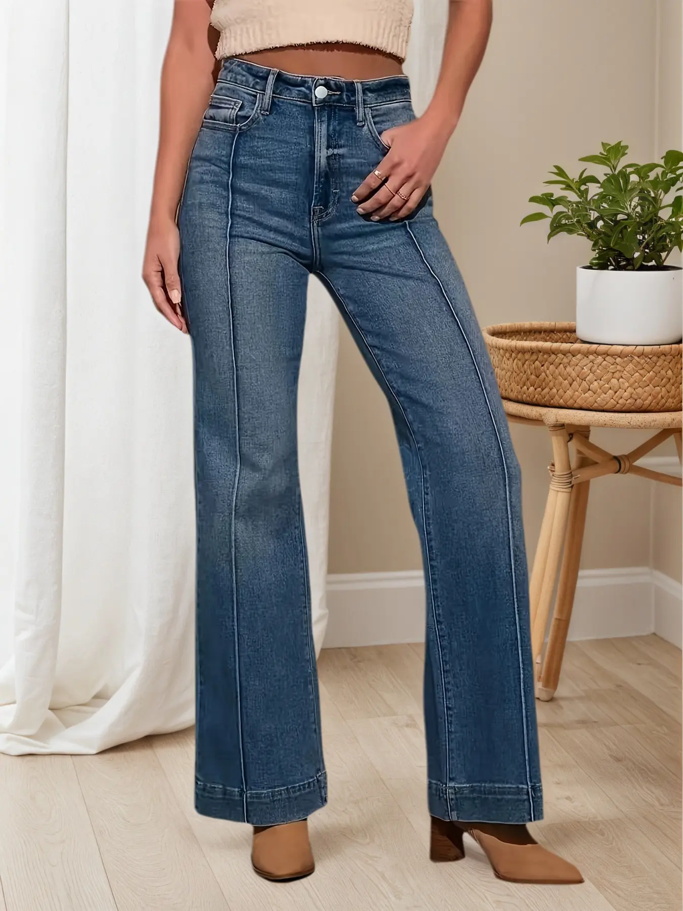 Women's Fashion Blue High Waist Woven Denim Jeans, mom jeans for women,pantalones para mujer,Flared Leg Style, Casual for All Seasons, Slim-Fitting Daily Wear, Womenswear, Fabric, Bottom