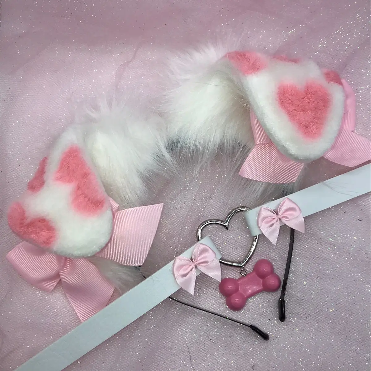 White / pink heart ears headband with necklace Halloween costume White / pink heart ears headband with necklace Halloween costume