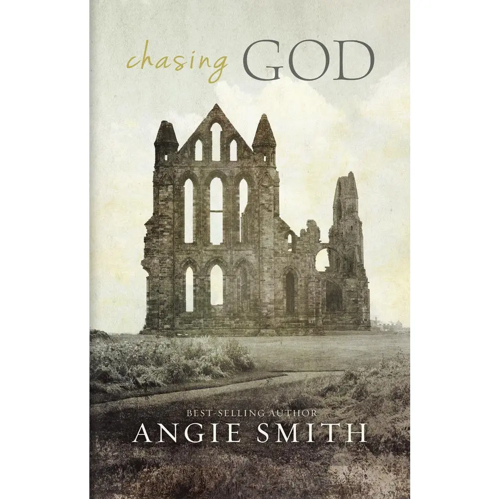 USED Book - Chasing God by Smith, Angie (Hardcover) - english