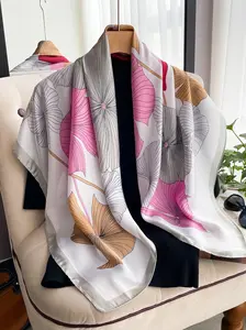 Women's Leaf Print Scarf, Fashionable Soft Lightweight Shawl for All Seasons, Casual Versatile Scarf for Women & Girls