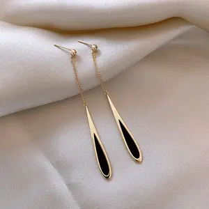 Gold minimalist long chain earrings, Black teardrop dangle earrings Chain Tassel Drop Earrings for Women