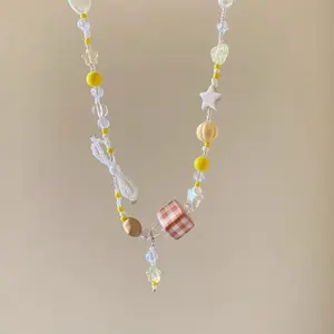 Summer Dopamine Yellow Beaded Bow Necklace for Women – Sweet Collarbone Chain Jewelry, Trendy Handmade Lightweight Necklace, Perfect Holiday, Beach, Picnic & Daily Summer Outfit Accessory