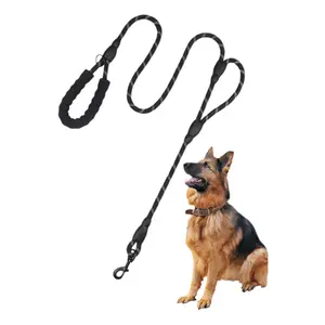Double Hand Grip Comfortable Dog Leash with Soft Handle for Easy Control and Safety during Walks
