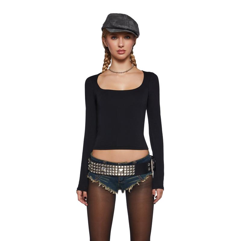 Singled Out Long Sleeve Tee - Black