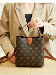 High-Quality New Arrival Fashionable Bucket Bag, Versatile Fashion Crossbody Bag, Stylish Shoulder Bag, Daily Use, Everyday Bags, Office, Date Night