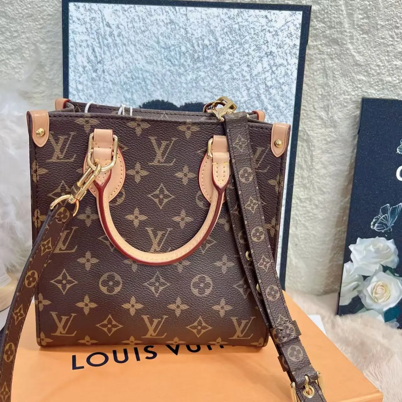 Pre-owned Louis Vuitton cross bag