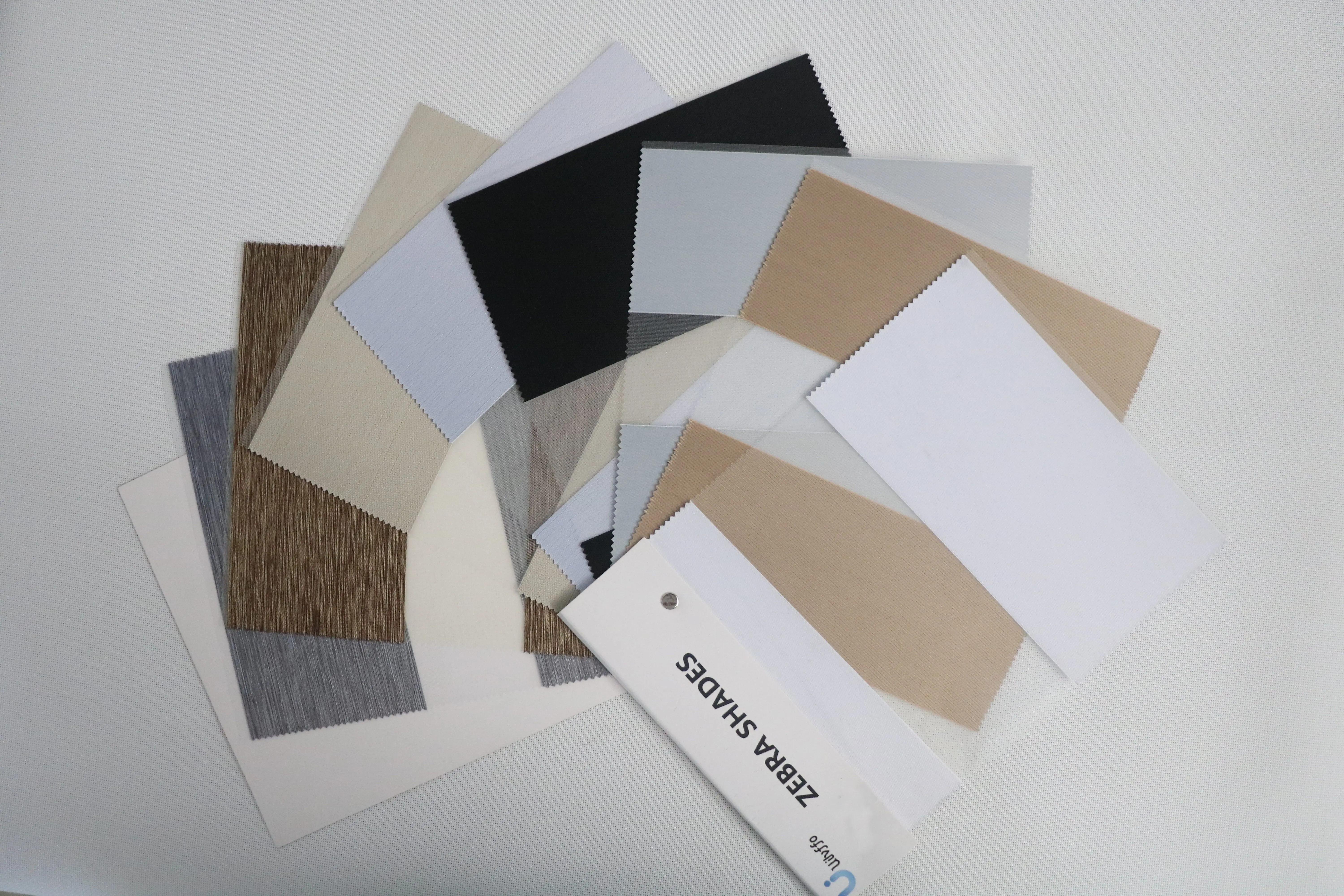 Factory Price Blackout 100% Polyester Horizontal zebra Blind Fabric Popular zebra Roller Blinds Fabric for Window Blinds Fabric