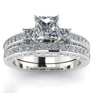 Two-Piece Women's Elegant Cubic Zirconia Rings, Exquisite Eternity Wedding Ring Set, Women's Engagement Ring