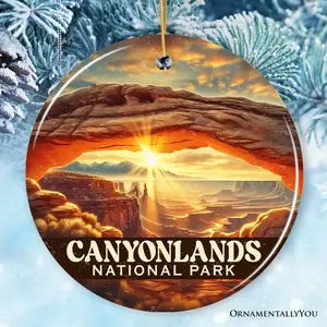 Vintage Canyonlands National Park Ornament, Utah Desert Sunrise Christmas Gift and Scenic Travel Souvenir