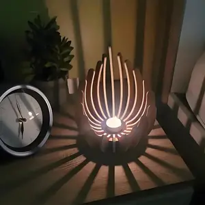 Desktop Decorative Gift, Wooden Candle Holder in a Creative Lotus Shape, Unique Design for Tea Lights, Vintage Candle Stand