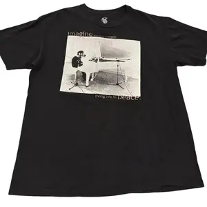 [Sale up to 30%] Beatles John Lennon Imagine All The People T-Shirt (Large)