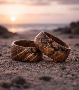 Honey Locust Wood Ring – Fractal Burn Non-Metal Wedding Band