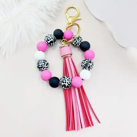 Women Leopard Print Keychain Bracelet, Wooden Bead Silicone Charm Pendant, Casual Style Wrist Bag Accessory, All-Season Wear, Tassel Charm Keychain, Beaded Tassel Keychain, Stylish Keychain, Stylish Keyring, Key Accessories