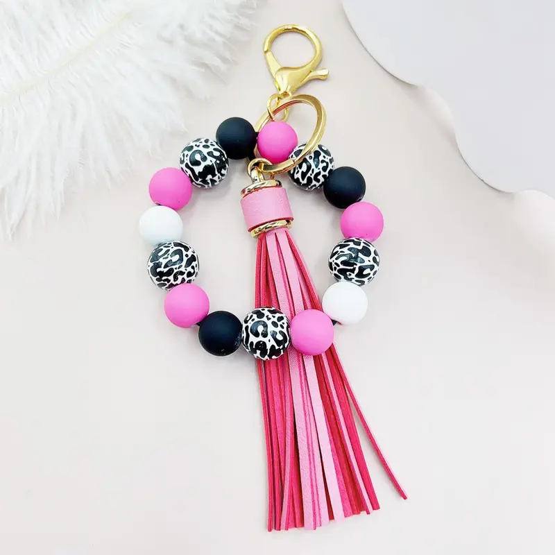 Women Leopard Print Keychain Bracelet, Wooden Bead Silicone Charm Pendant, Casual Style Wrist Bag Accessory, All-Season Wear, Tassel Charm Keychain, Beaded Tassel Keychain, Stylish Keychain, Stylish Keyring, Key Accessories
