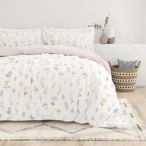 Wildflower Pattern 3-Piece Reversible Duvet Cover Set Wildflower Pattern 3-Piece Reversible Duvet Cover Set