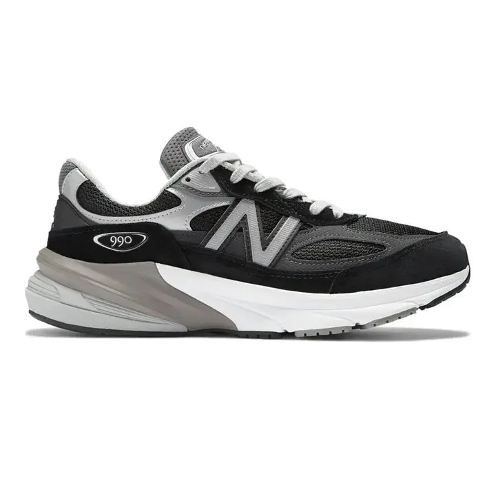 New Balance Women's 990v6 Black White