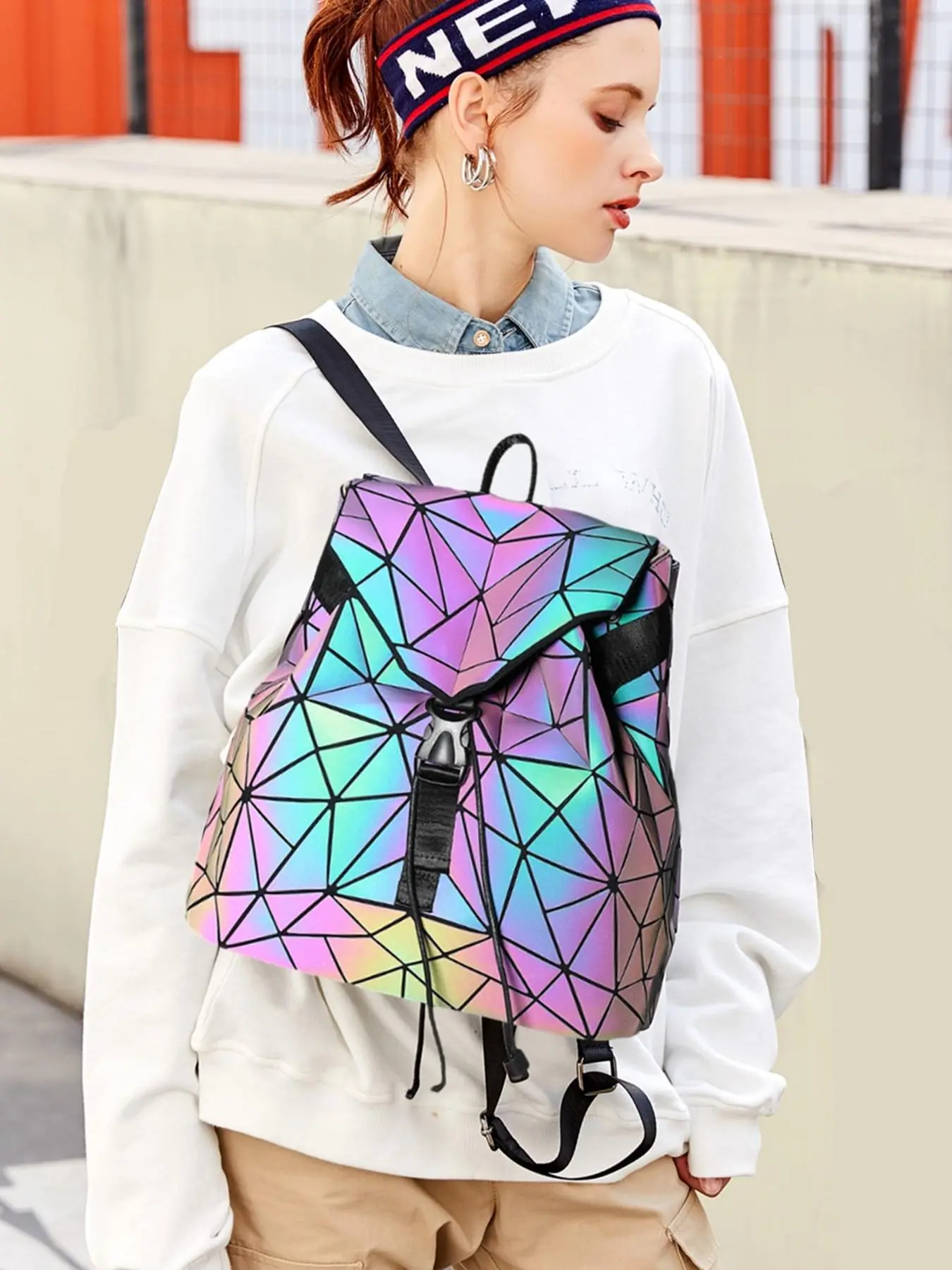 Holographic Luminous Women's, Geometric Drawstring College Bookbag, Large Capacity Travel Shoulder Bag, Trendy Casual Lightweight Backpack, Backpack For Travel
