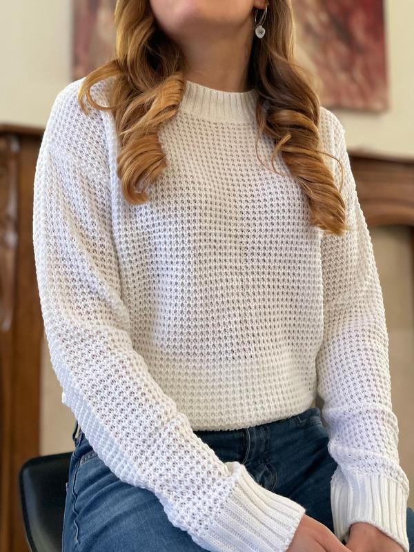 Knitted White Sweater Light Top deals 2024 knitwear fall sweater long sleeve Womenswear Outfit