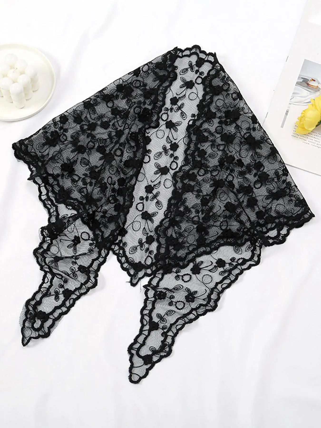 Women's Floral Lace Neck Scarf, Casual Versatile Scarf for Women, Fashion Accessories for Daily Wear, Trendy All-match & Exquisite Scarf for Birthday Gift, Casual Soft Shawl