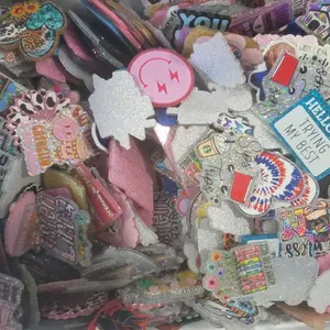 Random glitter acrylic mix over 40pcs Random glitter acrylic mix over 40pcs