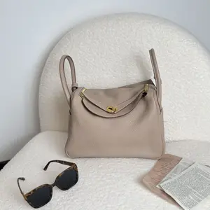 Pre-owned HERMÈS Lindy 30 Gris Trench, Square Q Stamp 16