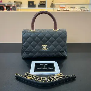Pre-owned CHANEL SN24 Coco Mini Top Lizard Handle Caviar Leather Shoulder Bag Black