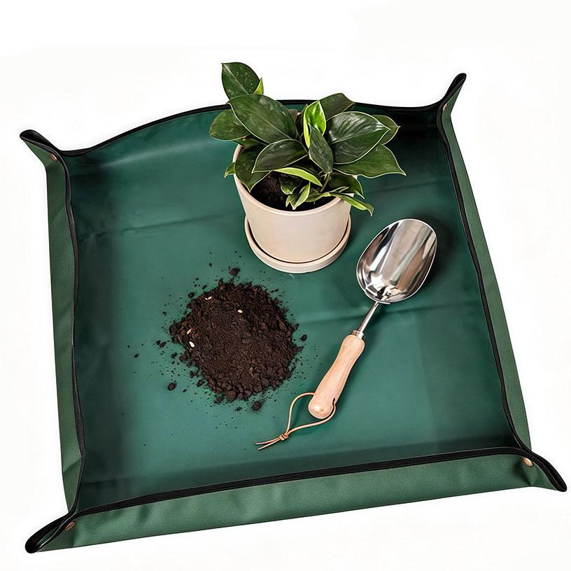 Gardening mat made of Oxford fabric for home use, thickened and waterproof; suitable as a soil replacement pad and for succulents; ideal for changing pots and transplanting.
