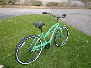 Around The Block Women's Beach Cruiser Bike, mint green