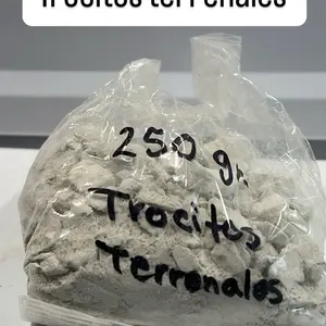 Trocitos terrenales. White clay pieces in a bag of 250 grams. Made in Mexico