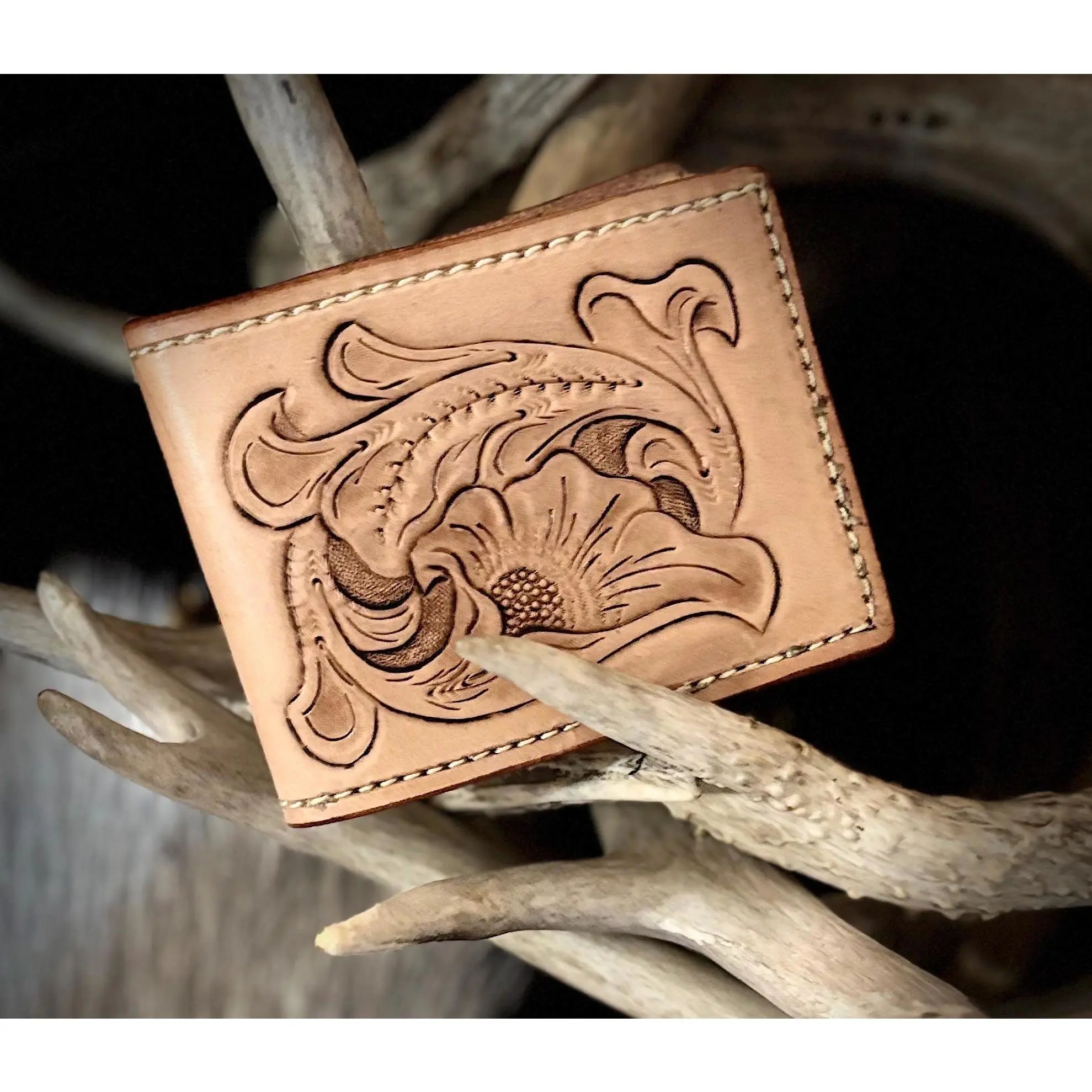 Handmade Wallet - Leather Bifold Wallet for Men - Artisan Crafted