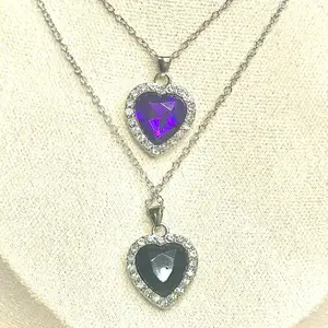 Flashy Heart Sparkly Necklaces - Black and Purple