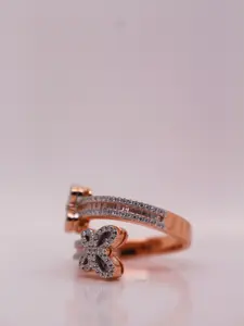 Rose Gold Geometric Moissanite Ring with Elegant Flower Design and Sparkling Moissanite Stones for Men and Women