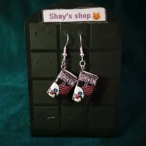 stephen king it book earrings