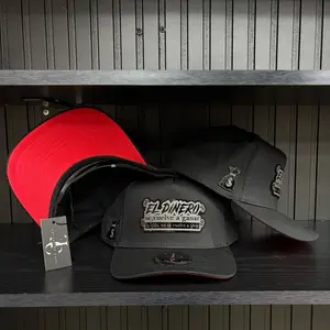 El Dinero Se Vuelve a Ganar SnapBack Hat-Black/Red Cotton Cap