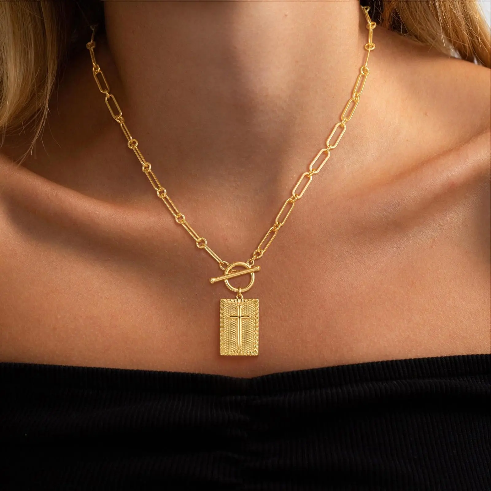 Charm Outdoorfun Back-Engraved Jesus’ Blessing Chunky Necklaces for Women - Thick Paperclip Metal Chain Adds Bold Streetwear Edge, Elegant Christian Faith Style Unisex Jewelry, Affordable Casual Unisex Fits Many Style Moods Christian Gift