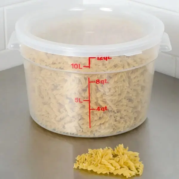 Cambro Camware Bundle 6 & 12 Quart Translucent Round Food Storage Containers with Lids - Versatile Storage Solutions for Various Uses