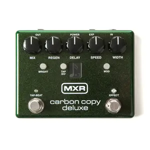 MXR Carbon Copy Deluxe Analog Delay Effects Pedal